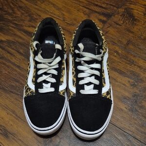 Masters Black and Gold Junior's Sneakers